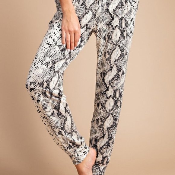 New with Tags Joggers - Picture 2 of 4